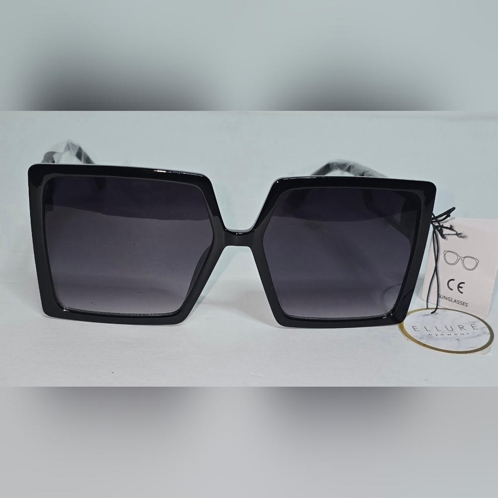 Trendy Black Oversized Sunglasses for Women - Large Square Frame Sunglasses